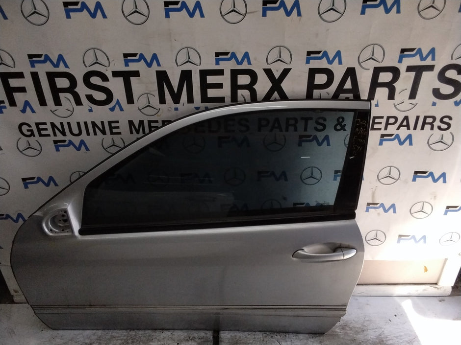 MERCEDES C-CLS W203 SLN PASSENGER FRONT DOOR NSF SILVER 2001-04  FMD591