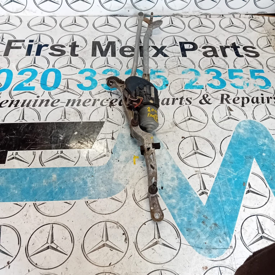 MERCEDES BENZ C-CLASS W204 FRONT WIPER MOTOR AND LINKAGE