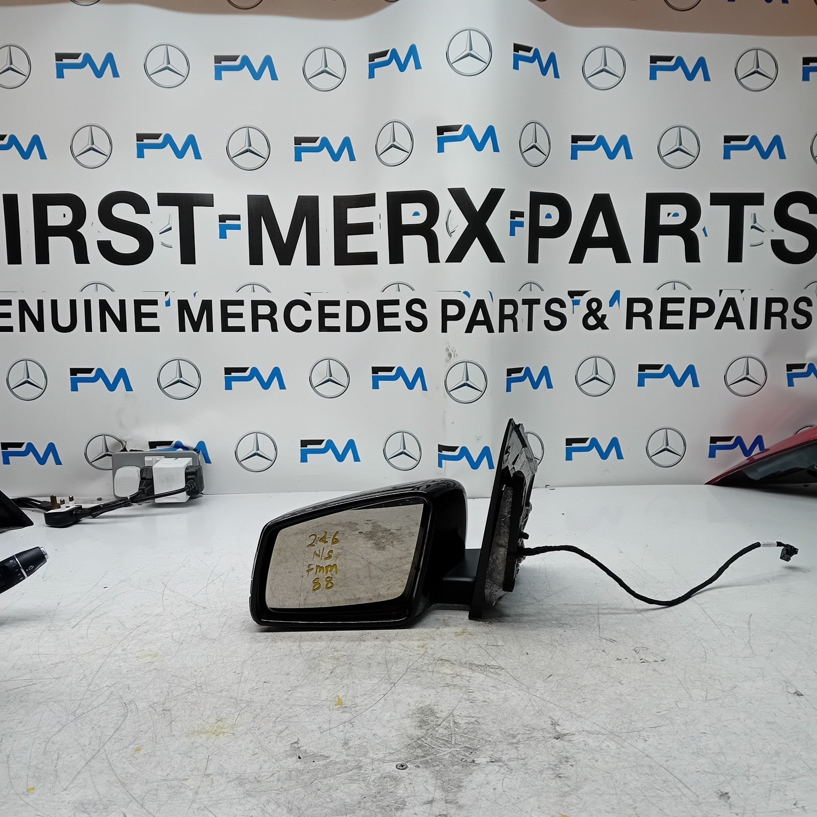 MERCEDES BENZ B-CLASS W246 PASSENGER WING MIRROR NS BLACK A2468101519  FMM88