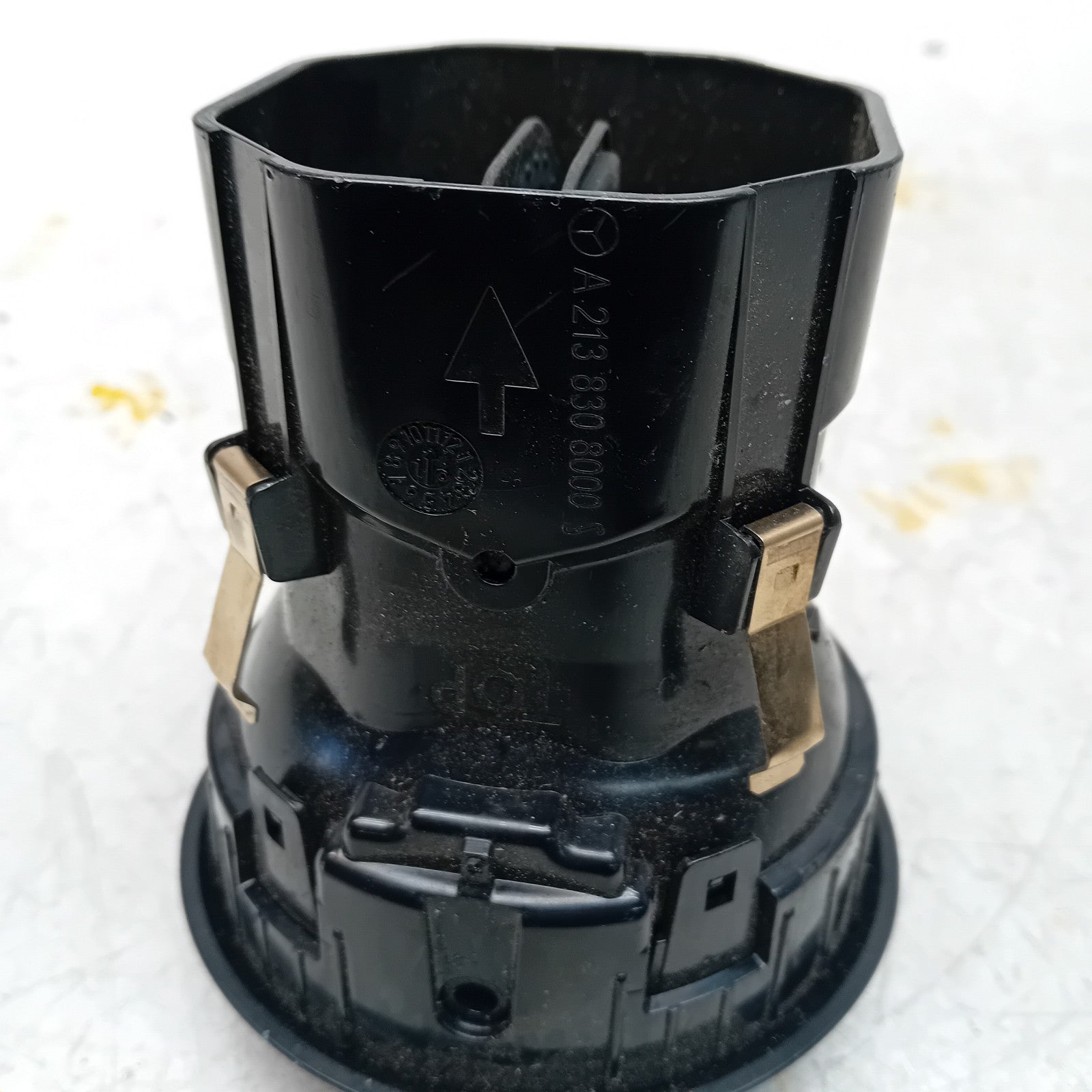 MERCEDES BENZ E-CLASS W213 DASHBOARD AIR VENT 2016-20 A2138308000 FM001187