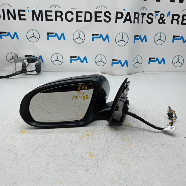 MERCEDES C-CLASS  W205 PASSENGER SIDE WING MIRROR A2058104702 BLACK PL FMM37
