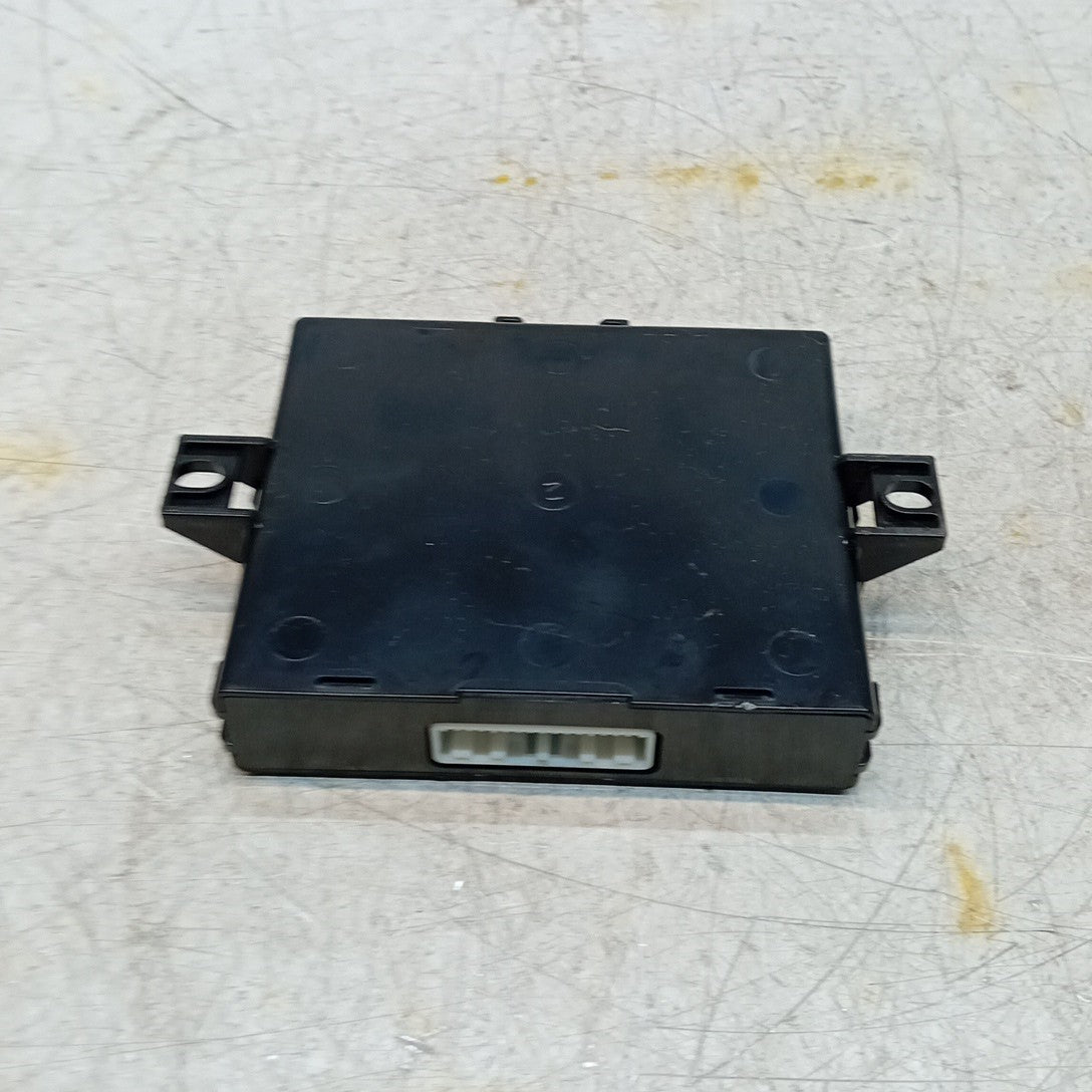 MITSUBISHI OUTLANDER 2016-2020 BLIND SPOT MONITOR SENSOR 10R-047527