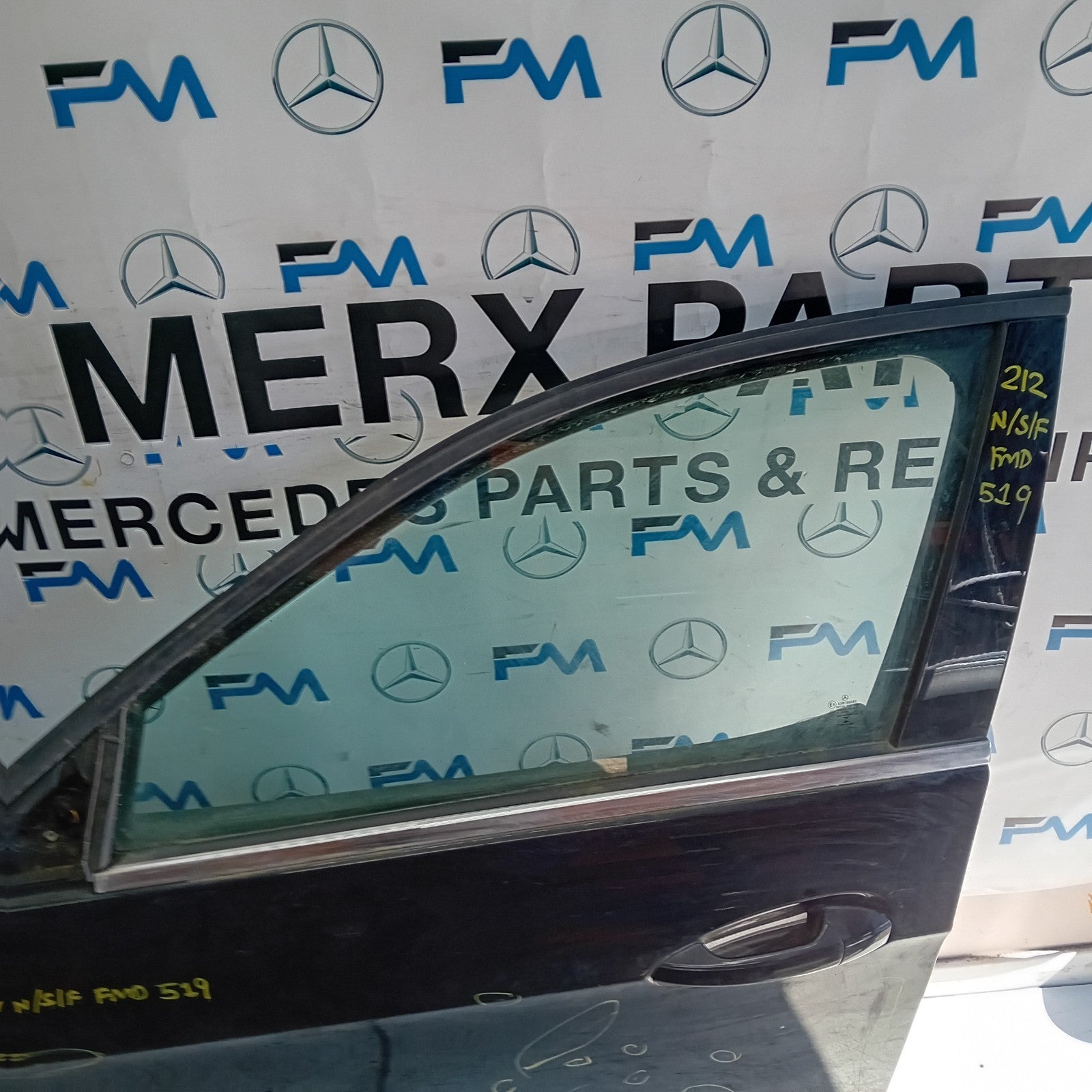 MERCEDES E-CLASS W212 PASSENGER FRONT DOOR NSF 2015 COMPLETE BLUE FMD519