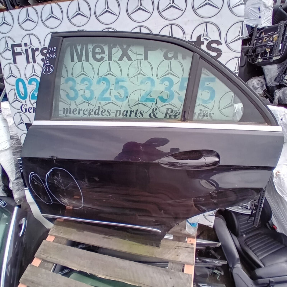 MERCEDES BENZ E-CLASS  W212  PASSENGER SIDE REAR DOOR ( NEAR SIDE REAR )