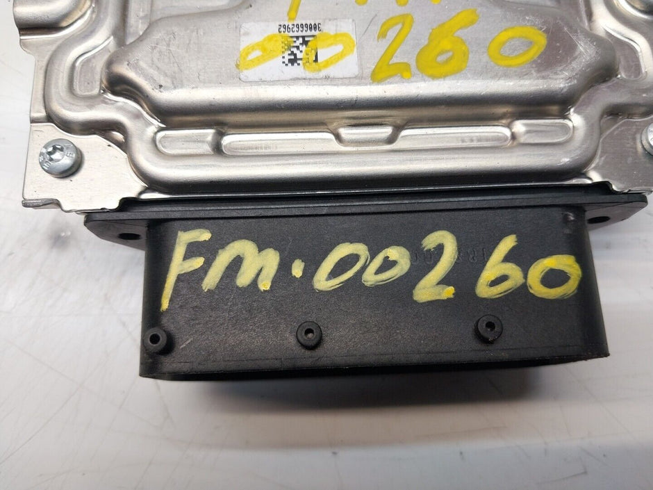 MERCEDES CLASS W205 GLC S CLASS ADBLUE CONTROL MODULE UNIT A0009003313FM00260