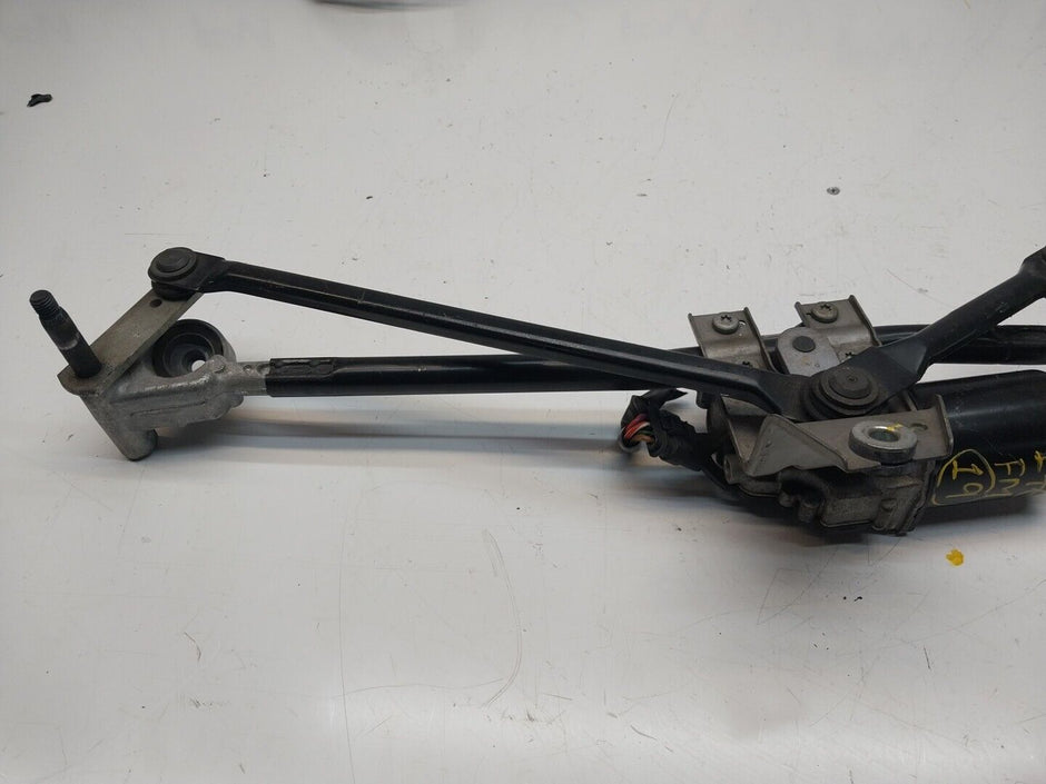 MERCEDES-BENZ A CLA GLA 2015-2018 Wiper Motor Front & Linkage A1769061900FM00227