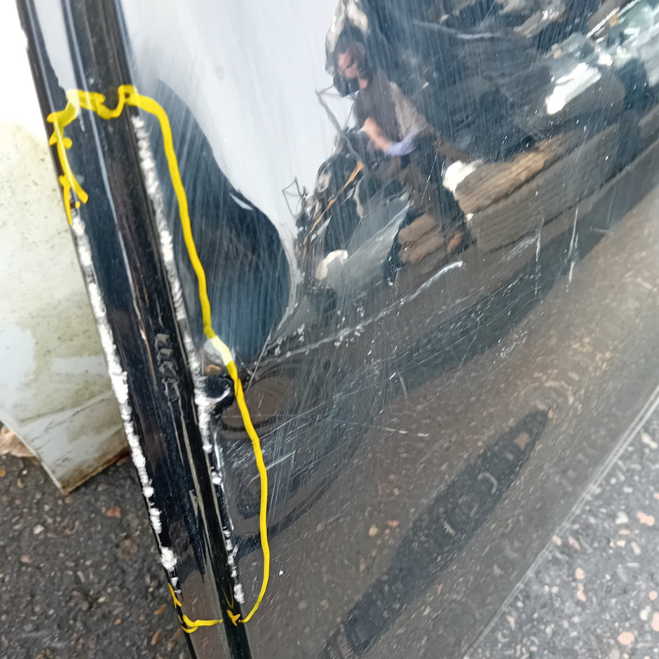 MERCEDES BENZ  C-CLASS W2O5 PASSENGER SIDE REAR DOOR N/S/R COMPLETE BLACK FMD110