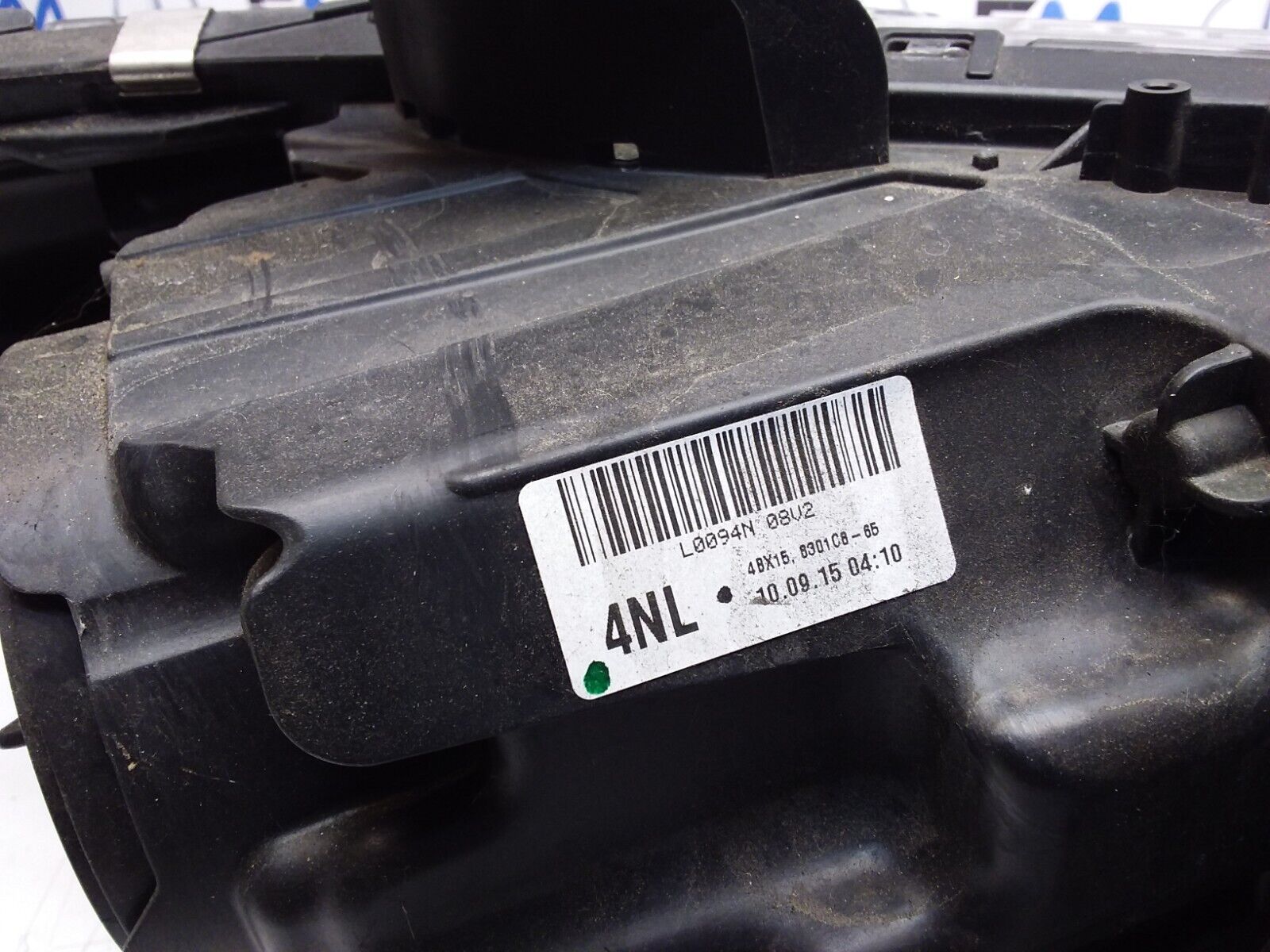 MITSUBISHI OUTLANDER MK3 2015 HEADLIGHT PASSENGER SIDE LEFT L0094N 08V2 FMH65