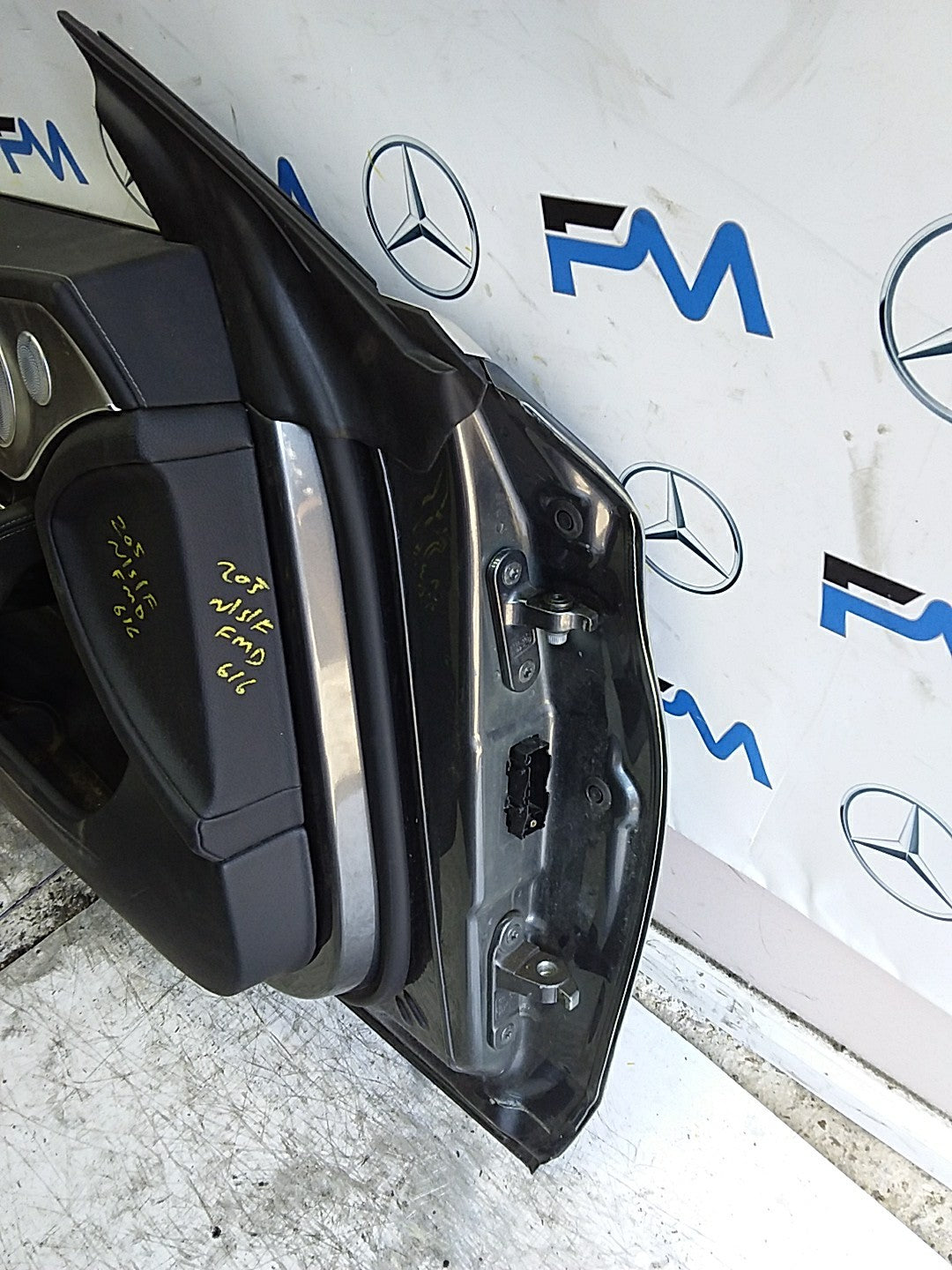 MERCEDES C-CLS C205 COUPE PASSENGER FRONT DOOR NSF GREY 2016 ONW COMPLETE FMD616