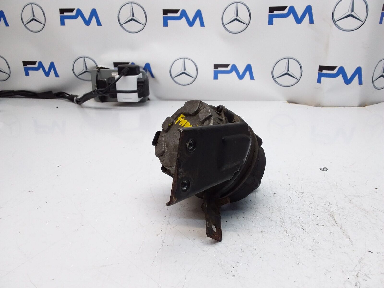 MERCEDES C-CLASS W205 ELECTRIC COOLER WATER PUMP A0005002686 FM00611