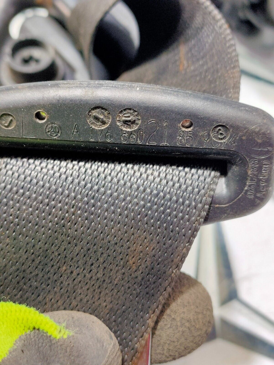 MERCEDES CLA SEAT BELT FRONT LEFT PASSENGER A1768602185 C117 2013 - 2019