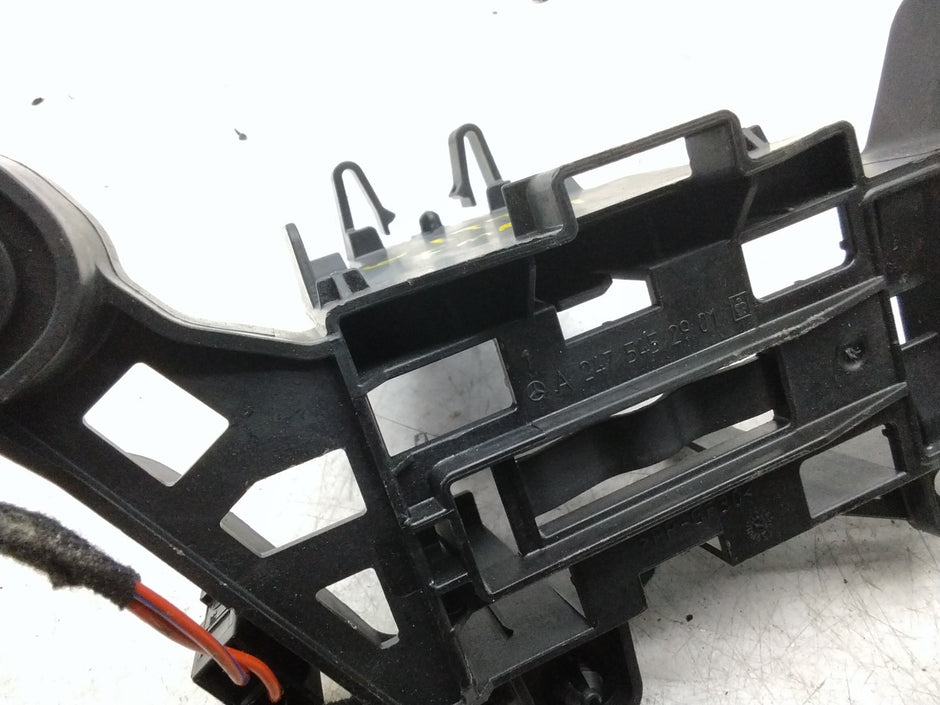 MERCEDES MERCEDES A-CLASS W177 UNDER BODY BRACKET A2475452901 FMR37