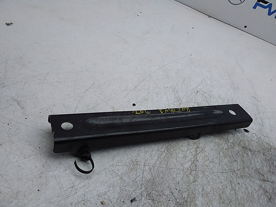MERCEDES BENZ  C-CLASS W206 FRONT LEFT CROSSBAR A2066280300 FMR208