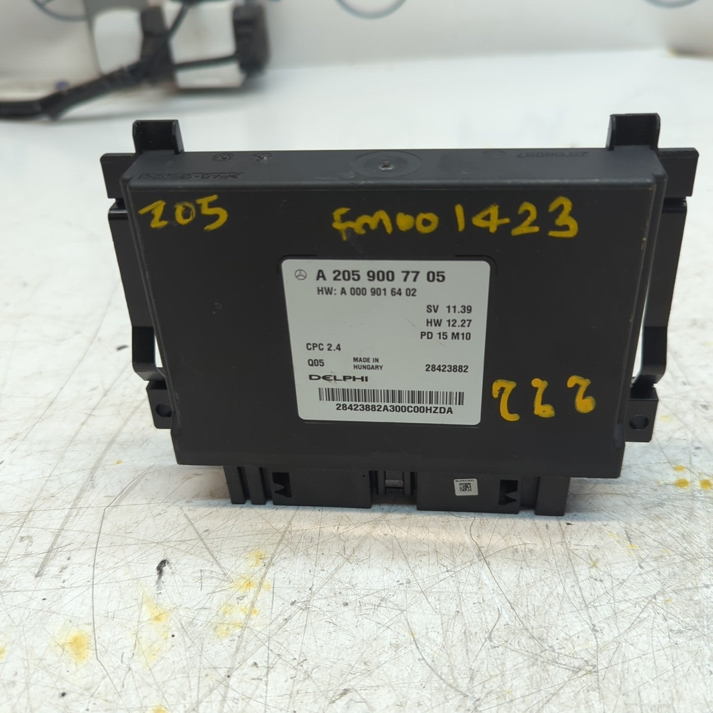 MERCEDES C S-CLASS PARKING BRAKE CONTROL UNIT W205  W222 A2059007705 FM001423