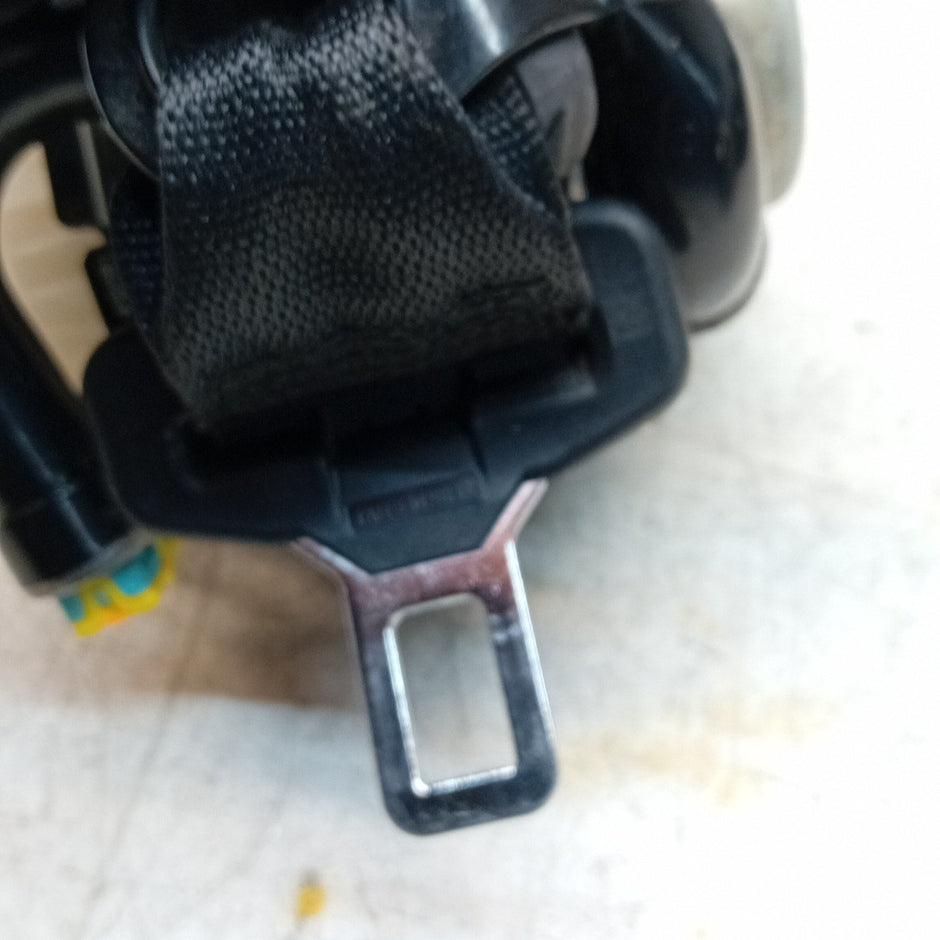 MERCEDES C-CLASS W205 SEAT BELT REAR LEFT PASSENGER SIDE NSR A2058600585 FMS473
