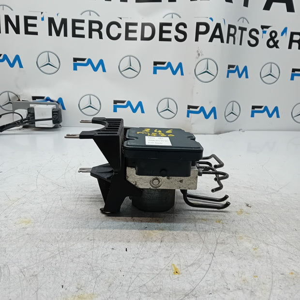 MERCEDES BENZ B-CLASS W246 ABS PUMP CONTROL MODULE UNIT A0084317512 FM001460