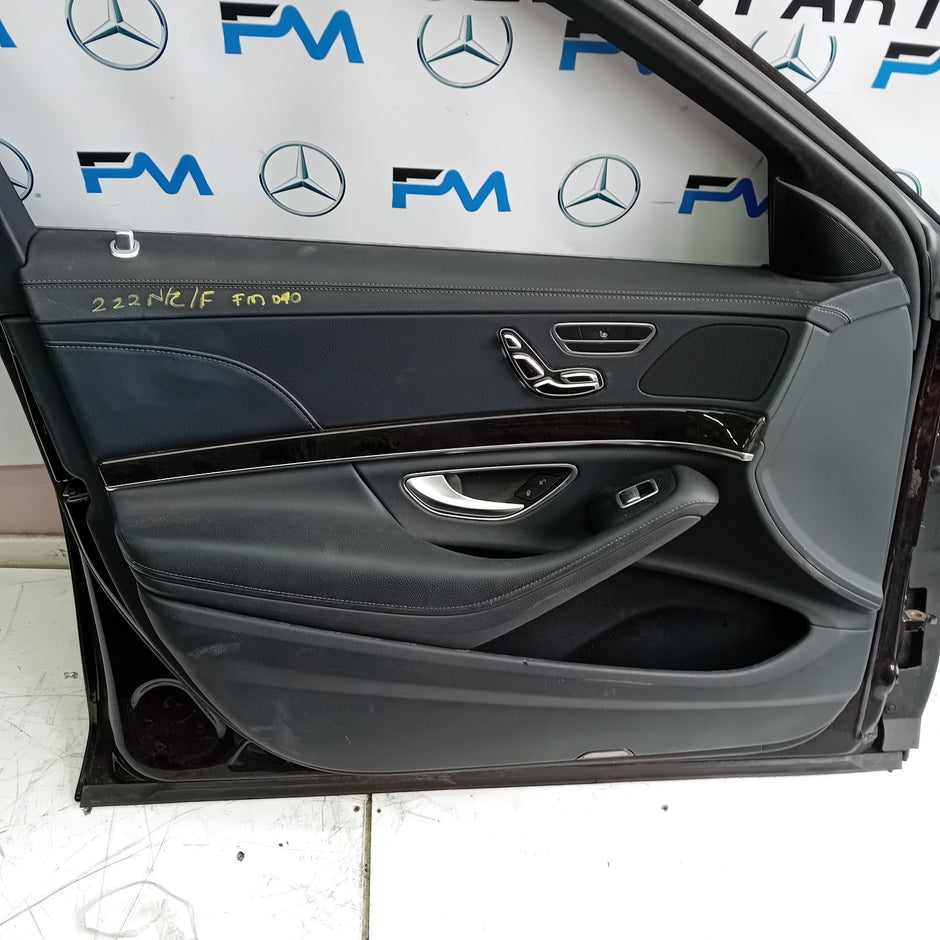 MERCEDES BENZ S-CLASS W222 PASSENGER SIDE FRONT DOOR N/S/F COMPLETE BROWN FMD40