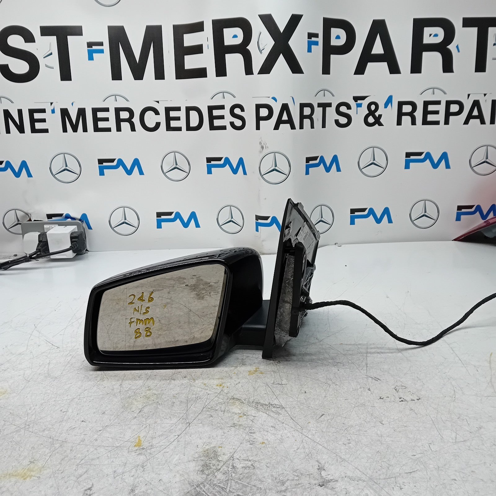 MERCEDES BENZ B-CLASS W246 PASSENGER WING MIRROR NS BLACK A2468101519  FMM88