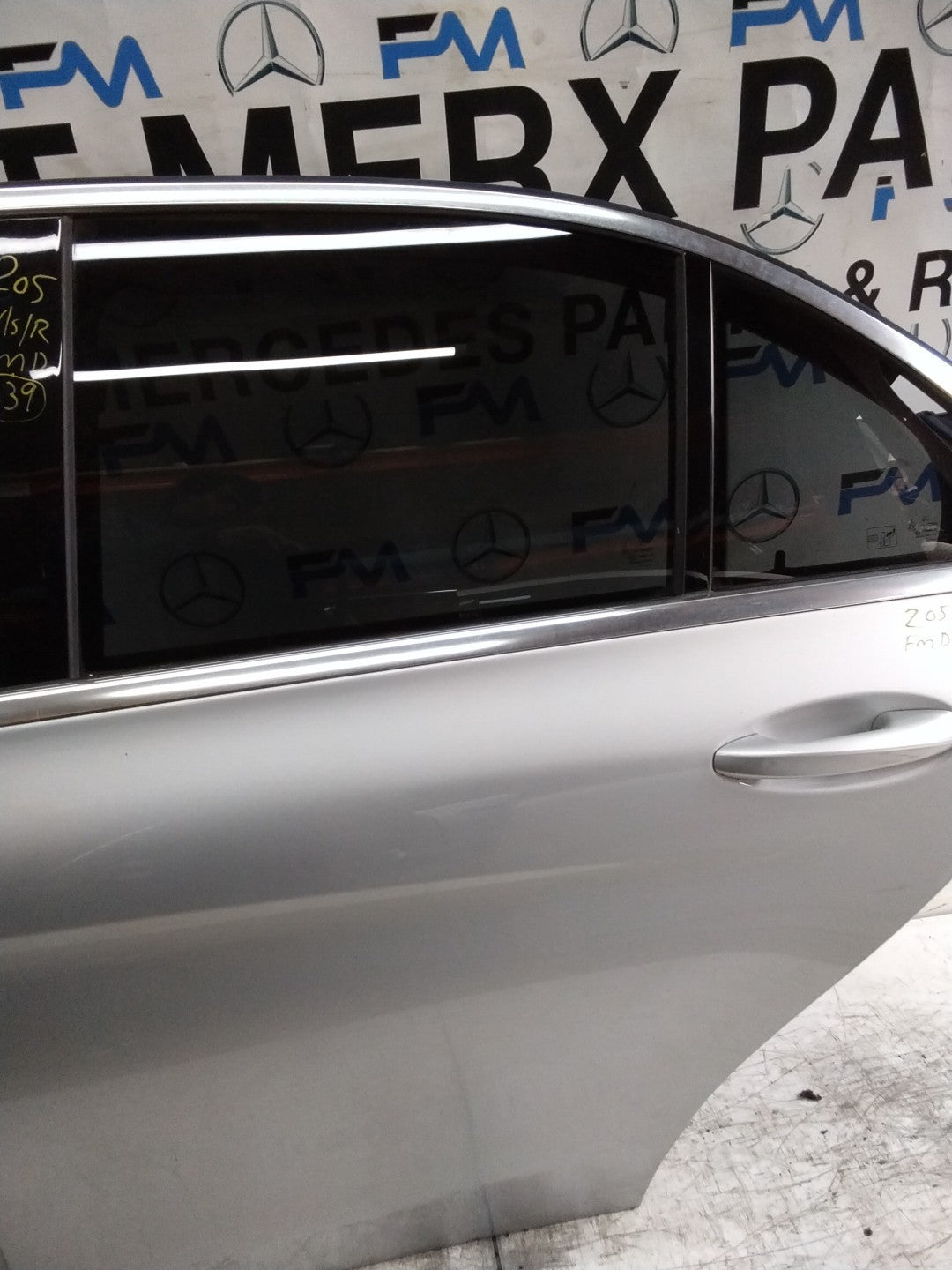 MERCEDES C-CLASS W205 SLN PASSENGER REAR DOOR NSR SILVER 2014 ON COMPLETE FMD339