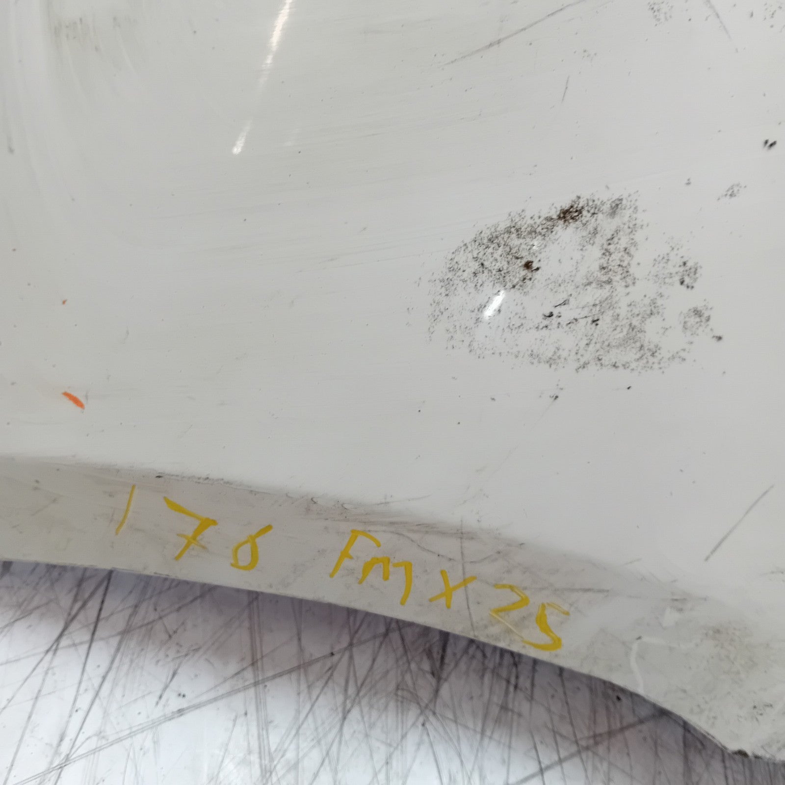 MERCEDES BENZ  A-CLASS W176 REAR BUMPER 2012-18 A1768850125 WHITE COMPLETE FMX25