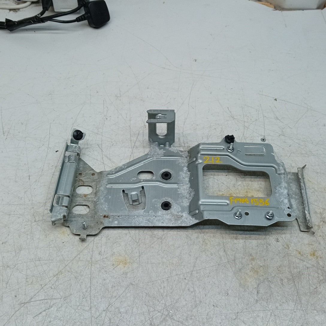 MERCEDES W205 GLC S C CLASS BRACKET ADBLUE CONTROL MODULE  A2125459440 FM001556
