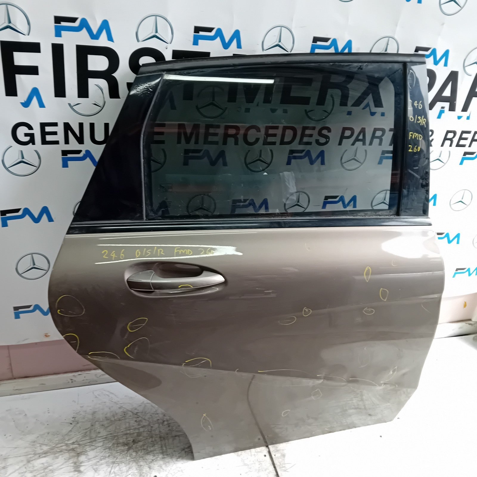 MERCEDES B-CLASS W246 DRIVER REAE DOOR OSR BROWN 2012-19 COMPLETE FMD260