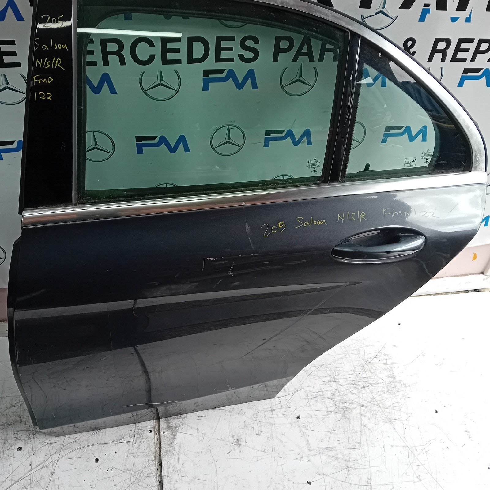 MERCEDES BENZ C-CLASS W205 PASSENGER SIDE REAR DOOR N/S/R GREY FMD122