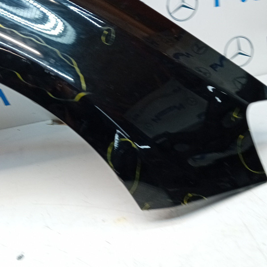 MERCEDES BENZ   A-CLASS W176 OS RIGHT DRIVER SIDE WINGS A1768810201 FMW34