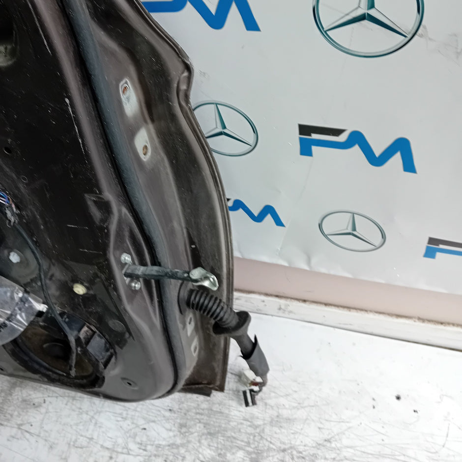 MITSUBISHI OUTLANDER MK3 PASSENGER FRONT DOOR NSF 2013  FMD390