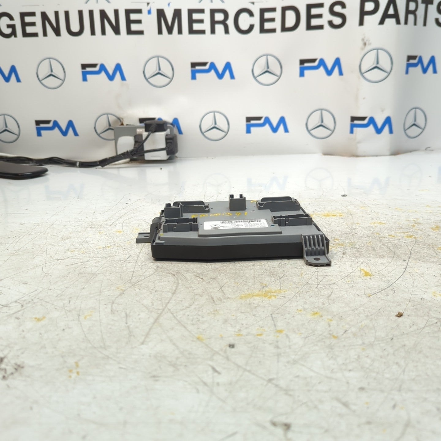 MERCEDES E-CLASS REAR SAM CONTROL MODULE W213 A2139003008 2016 FM001371