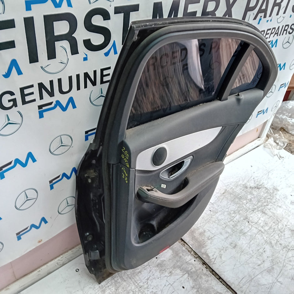 MERCEDES C-CLASS W205 SLN PASSENGER REAR DOOR NSR BLACK 2014 ON COMPLETE FMD376