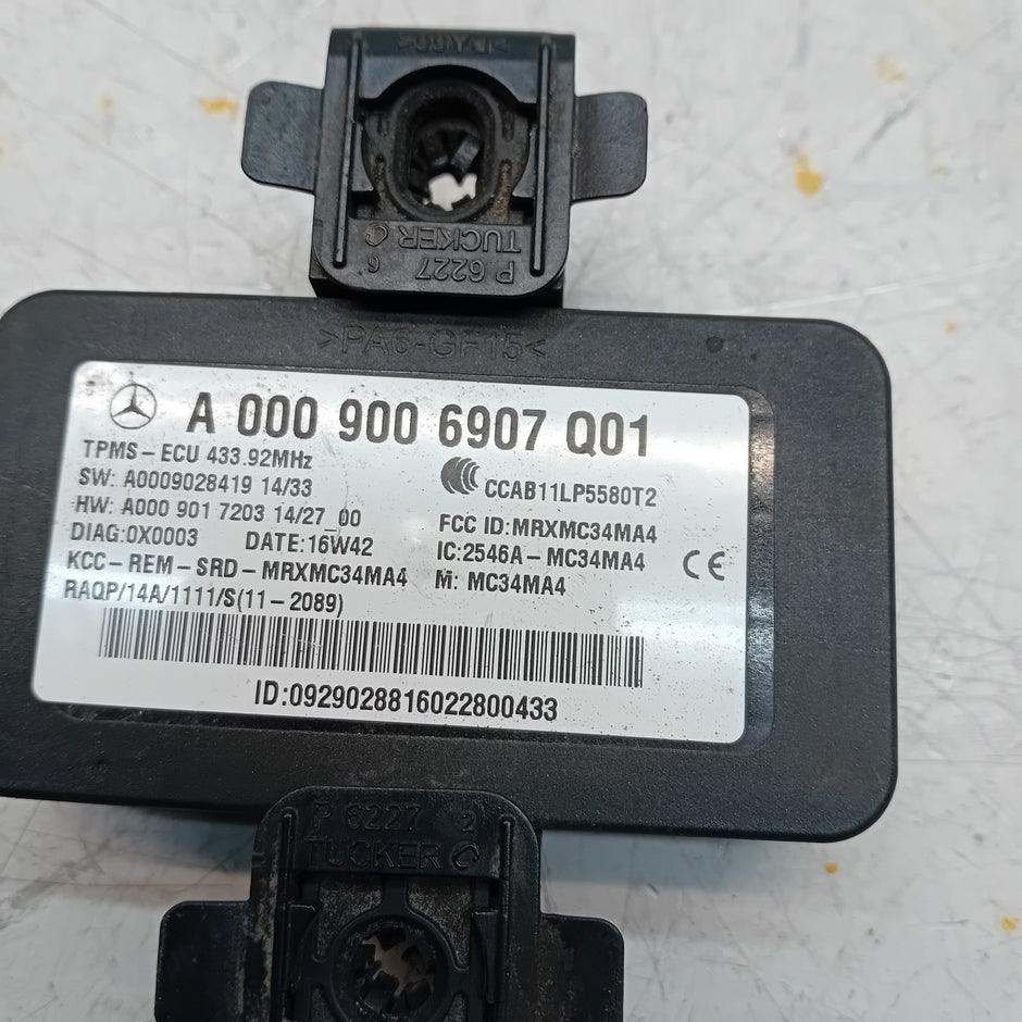 MERCEDES C-CLASS W205 W205TYRE PRESSURE CONTROL MODULE A0009006907 FM001194