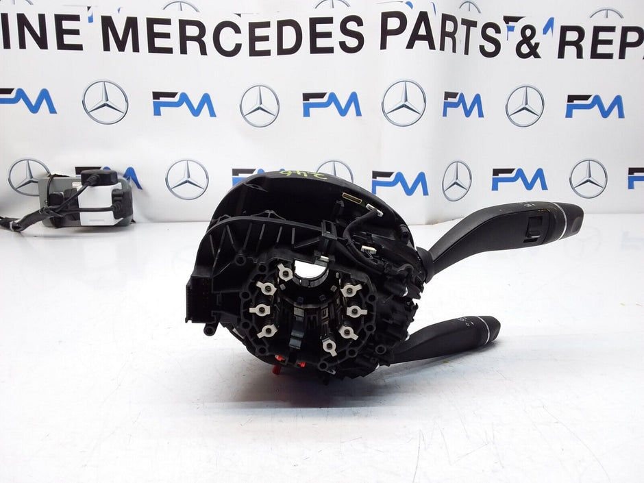 Mercedes  B-CLASS W246 INDICATOR/WIPER GEAR SELECT + SQUIB  2013 FM00537