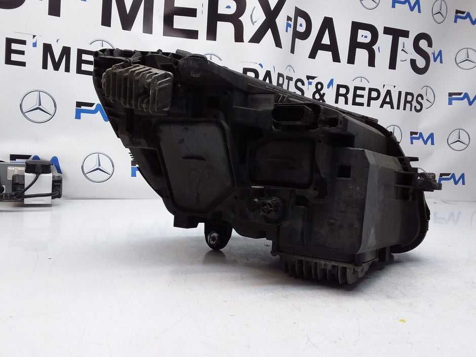 2014 MERCEDES C-CLASS W205 HEADLIGHT PASSENGER NS A1698201361 FMH138