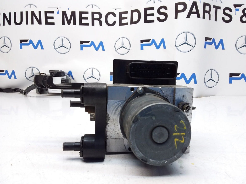 MERCEDES E-CLASS W212 ABS PUMP MODULE CONTROL UNIT A2124315512 FM00421