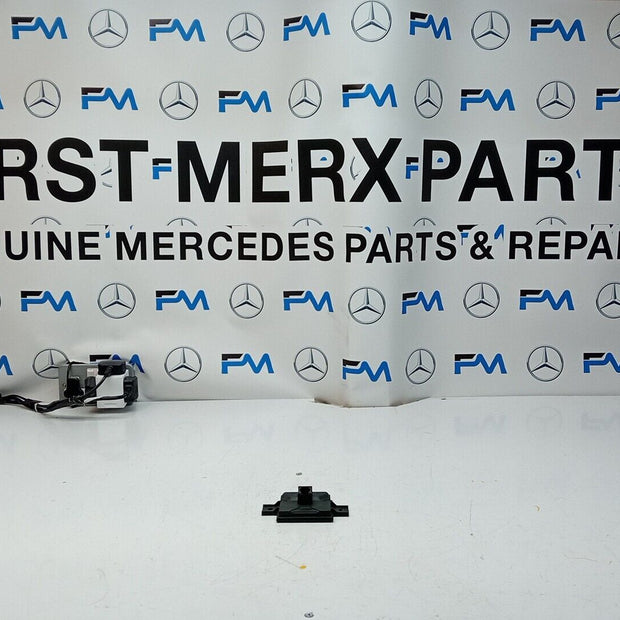 MERCEDES C CLASS CAMERA REAR CONTROL MODULE ECU A2229005613 2014-2021 FM00275