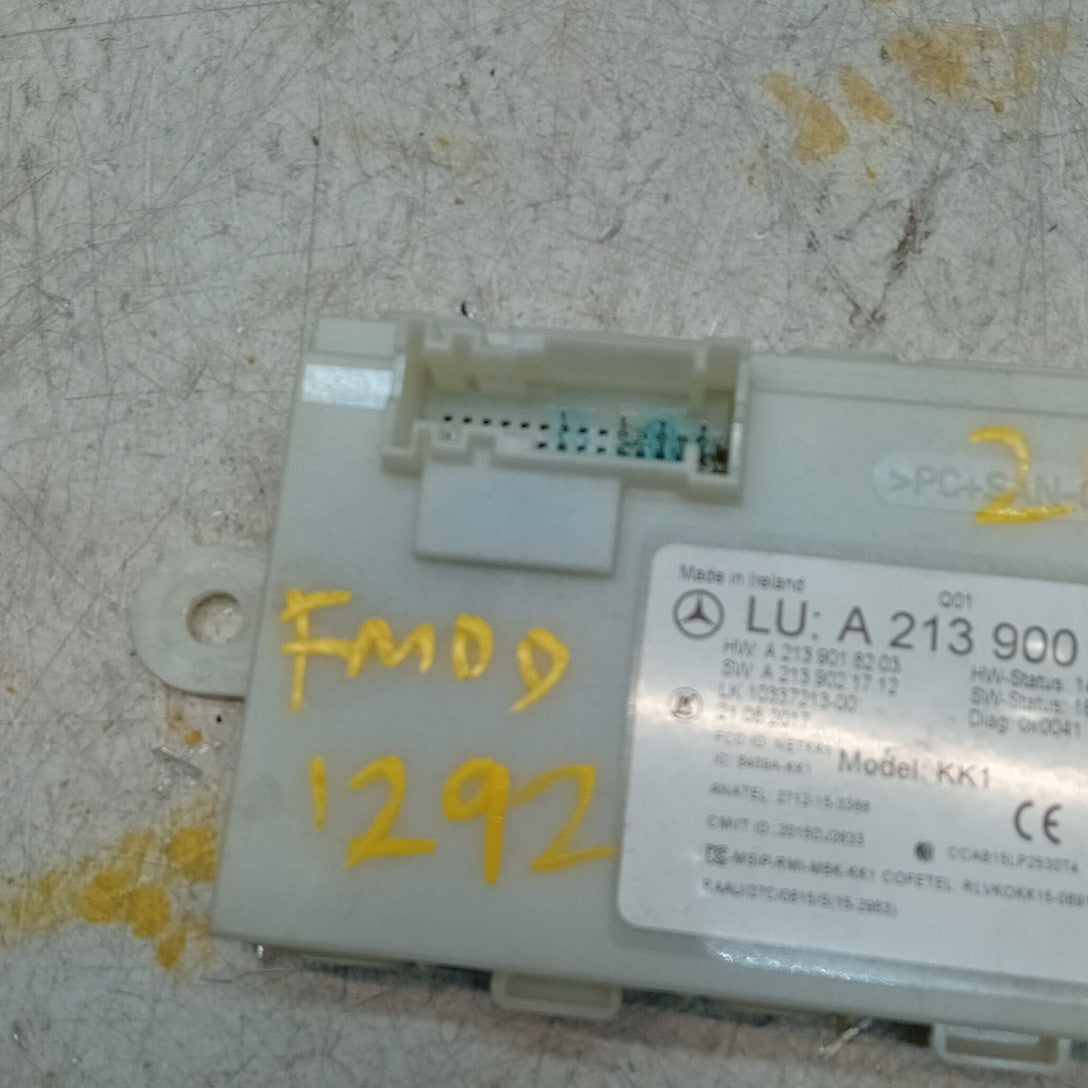 MERCEDES BENZ E-CLASS KEYLESS GO CONTROL UNIT W213 A2139004519 FM001292