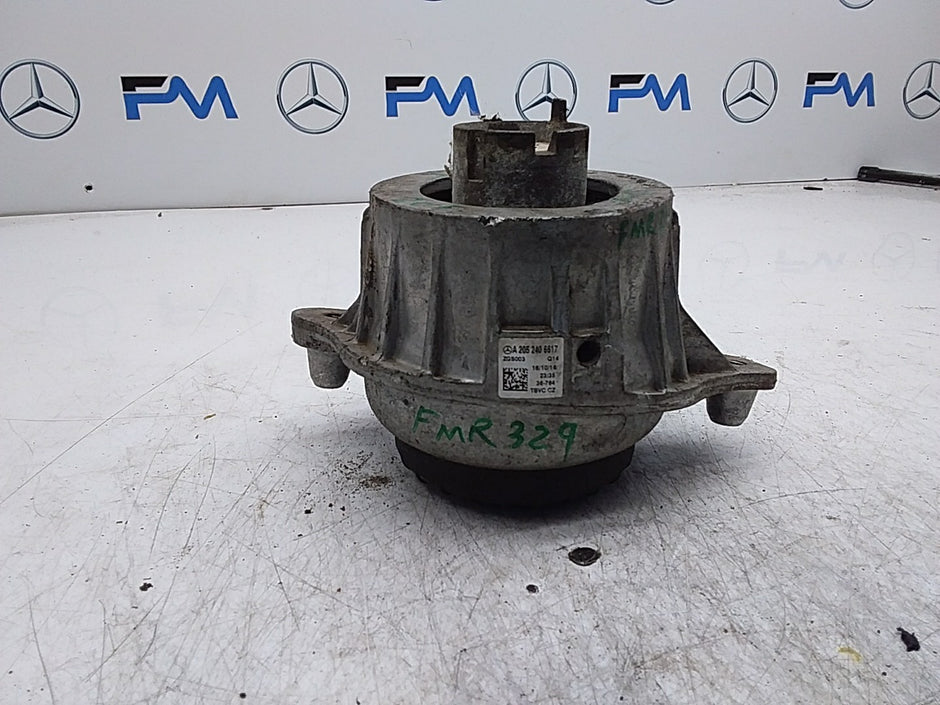 MERCEDES BENZ  C-CLASS W205  ENGINE MOUNT LEFT NS A2052406617 FMR329