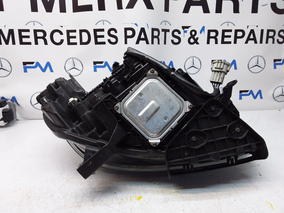 2017 MERCEDES X-CLASS W470 HEADLIGHT DRIVER OS A4709061200 FMH132 (DAMAGED)