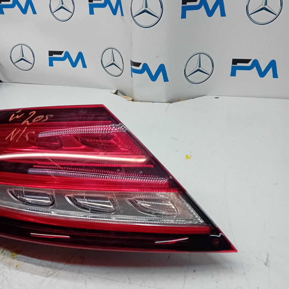 MERCEDES C-CLASS 2020 W205 COUPE REAR PASSENGER N/S TAIL LIGHT A2059063105 FMT35