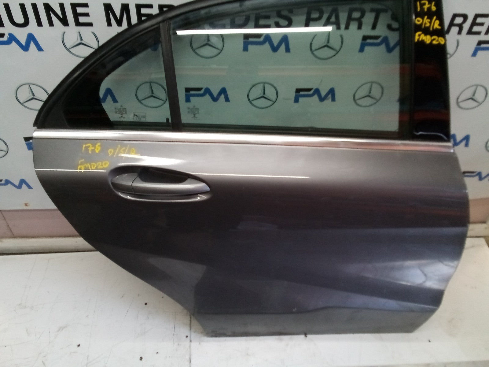 MERCEDES BENZ A CLASS W176 DRIVER SIDE REAR DOOR ( OFF SIDE REAR ) FMD20