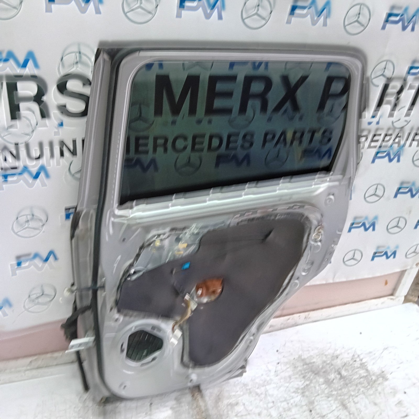 MITSUBISHI OUTLANDER MK3 DRIVER SIDE REAR DOOR OSR SILVER 2013 FMD412