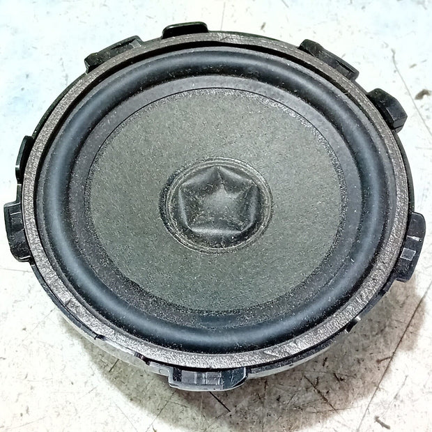 MERCEDES C220 C-CLASS 2016 CENTRE DASHBOARD SPEAKER A2058201002