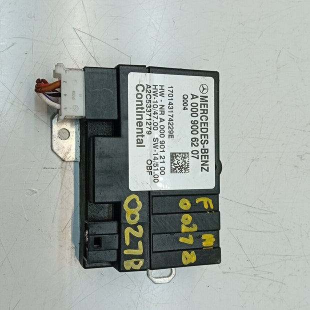Mercedes  A B E W176 W212 W246 Fuel Pump Module Control Unit A0009006207 FM00278