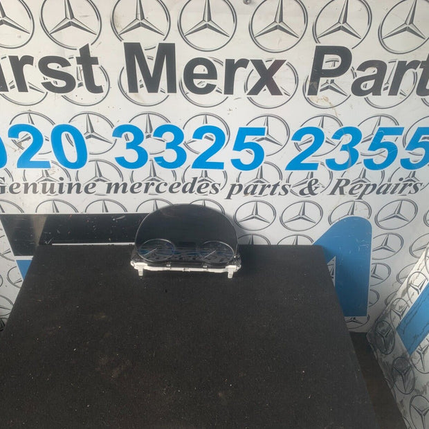 MITSUBISHI OUTLANDER MK3 PHEV INSTRUMENT CLUSTER SPEEDOMETER 8100C659 2018-2022