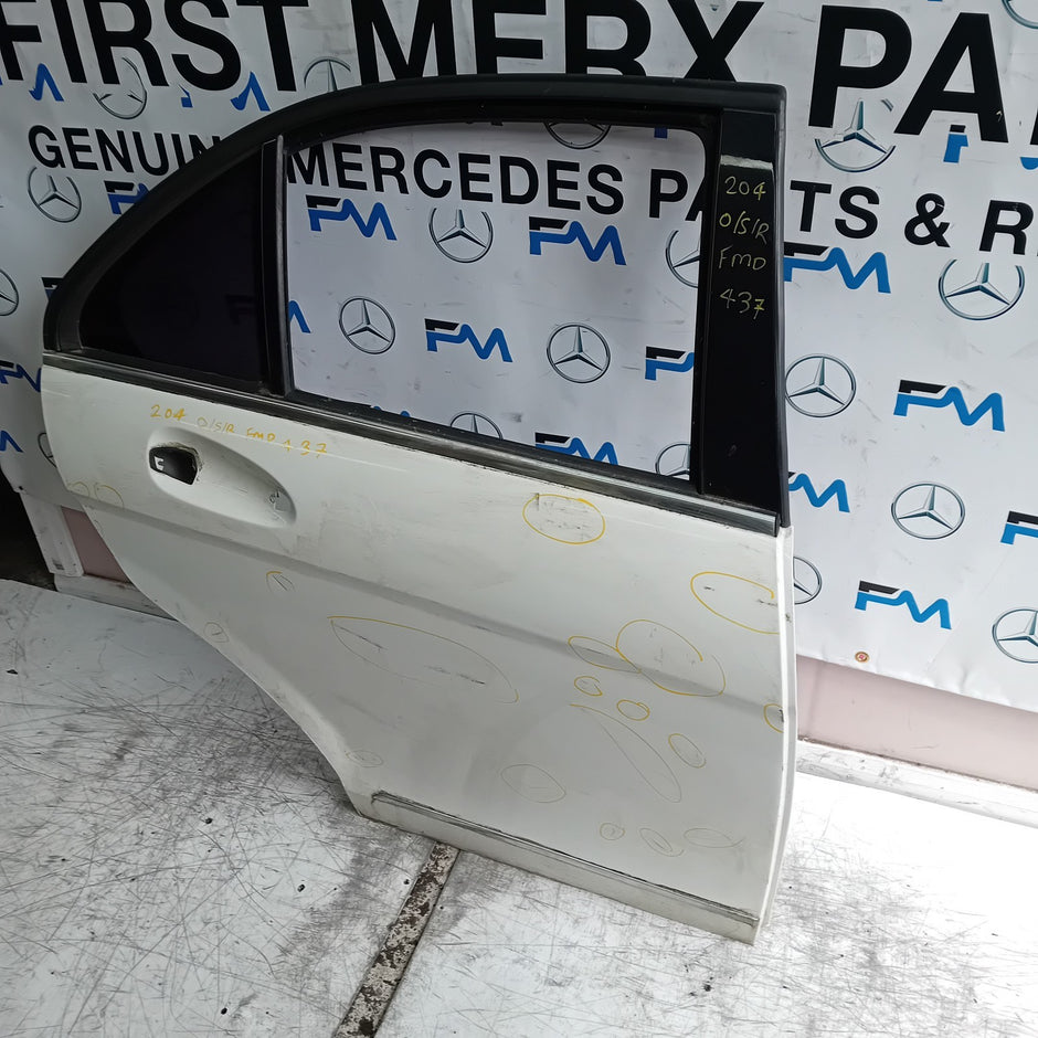 MERCEDES C-CLASS W204 SLN DRIVER REAR DOOR OSR WHITE 2009-2014 FMD437
