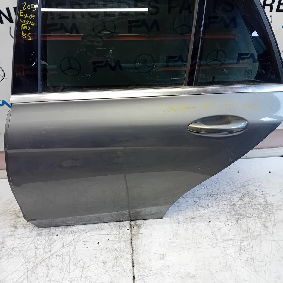 MERDEDES C-CLASS EST W205 PASSENGER REAR DOOR NSR GREY 2014 ON COMPLETE FMD185