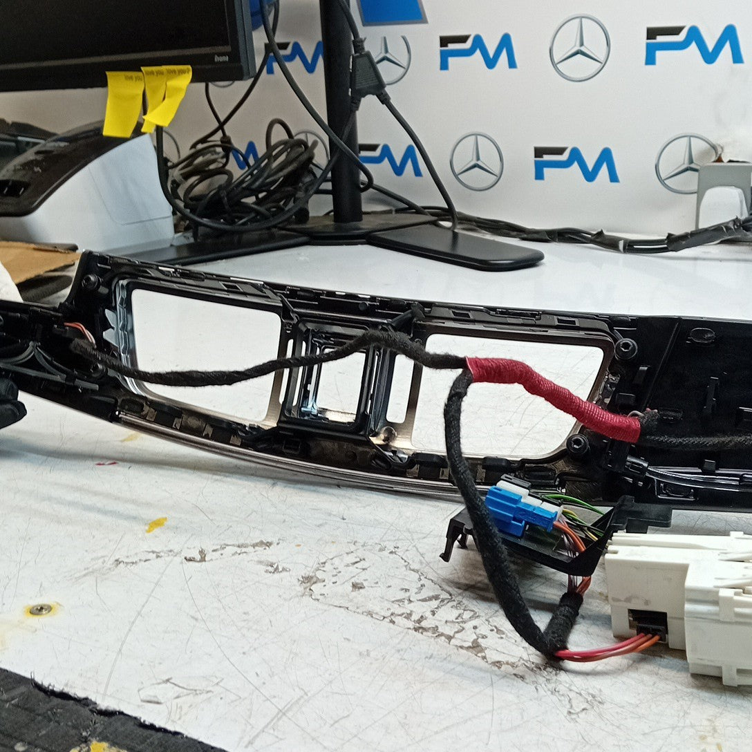 MERCEDES BENZ  E-CLASS W212 DASHBOARD  TRIM PANEL 2016 A212680XX93 FM001545