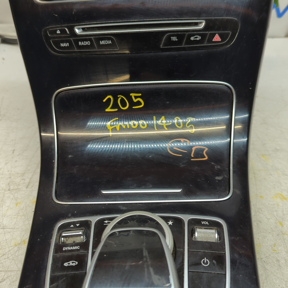  MERCEDES E-CLASS W205 CENTRE CONSOLE + 3 AIR VENT A2054402324 FM001405
