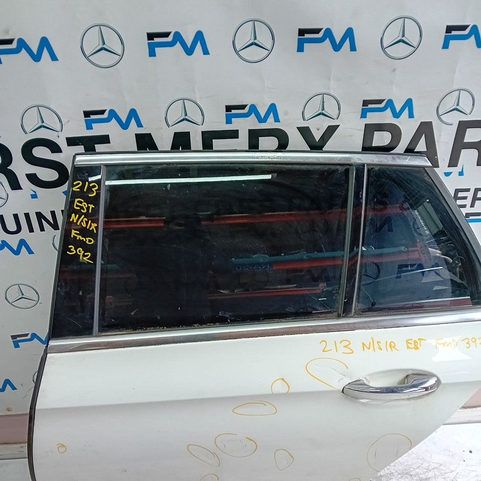 MEECEDS E-CLASS S213 EST PASSENGER REAR DOOR NSR WHITE 2016 ON COMPLETE FMD392